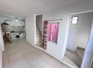Departamento de 3 ambientes, Avellaneda · Departamento 3 Ambientes con 2 Patios en Venta