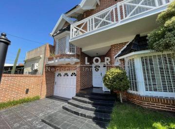 LNI-LNI-593_2 · Venta de Casa 5 Ambientes en Burzaco, Almirante Brown