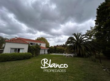 Casa · 717m² · 10 Ambientes · 2 Cocheras · Casa en Alq. Temporario en Ayres de Pilar, Pilar, G. B. a. Zona Norte