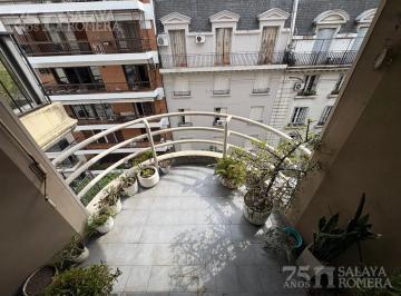 Departamento · 80m² · 3 Ambientes · Departamento de 3 Ambientes con Dependencia en Venta en Recoleta