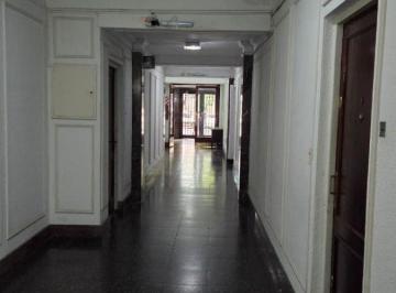 Departamento en Venta de 3 ambientes  · Av Rivadavia Al 2100venta en Congreso, Capital Federal