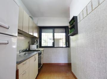 Casa · 176m² · 4 Ambientes · 4 Cocheras · Venta Casa Quinta 4 Ambientes con Piscina, Quincho y Jardin en General Rodríguez
