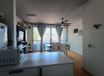 Departamento · 36m² · 2 Ambientes · 1 Cochera · Departamento de 2 Ambientes Al Frente con Balcón y Cochera. Muy Luminoso