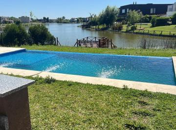 Casa · 270m² · 5 Ambientes · 5 Cocheras · Venta de Casa en El Canton a La Laguna