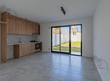 PH · 44m² · 2 Ambientes · PH - San José