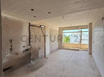 Departamento · 77m² · 3 Ambientes · 1 Cochera · Departamento en Venta 2 Dorm. en Construcción