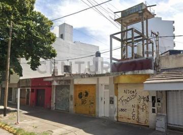 Local comercial · 198m² · Propiedad Para Inversión: Locales + Departamento