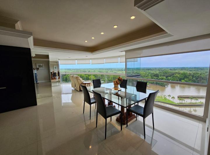 Departamento · 180m² · 4 Ambientes · 1 Cochera