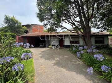 Quinta vacacional · 93m² · 4 Ambientes · 1 Cochera · Casa Quinta en Venta en Tortuguitas, Malvinas Argentinas, G. B. a. Zona Norte