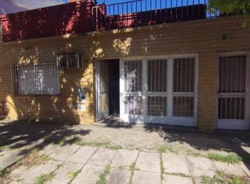 Casa · 119m² · 3 Ambientes · 1 Cochera · Venta - Casa - 2 Dorm. - Colombia 920 - Belgrano - Rosario