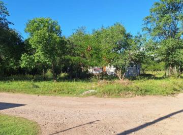 Terreno , Villa Giardino · Terreno Esquina en Villa Giardino. Lote Plano a 1 Cuadra de Av Principal.