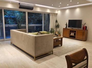 Departamento de 4 ambientes, Recoleta · 170 m - 3 Dorm. - Cochera y Baulera - Balcón - Refaccionado a Nuevo
