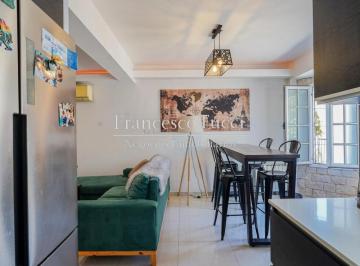Casa · 110m² · 3 Ambientes · 1 Cochera · Triplex en Venta 4 Ambientes Villa Sarmiento