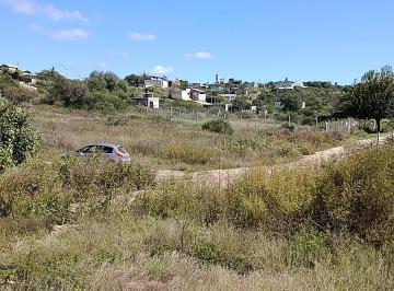 Terreno · 800m² · Oportunidad. Lote de 800 m Estancia Vieja, Serv. y Escritura.