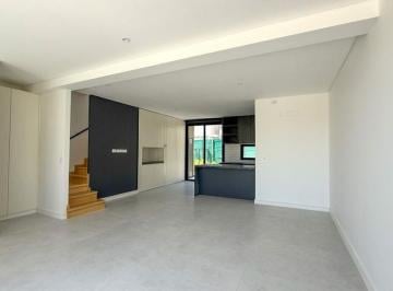 Casa de 4 ambientes, El Challao · Dúplex Dos Habitaciones en Venta en Mendoza Norte