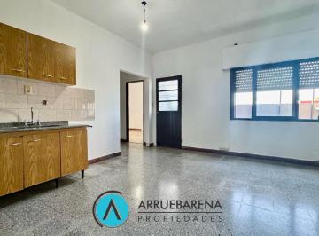 PH · 65m² · 3 Ambientes · Venta PH 3 Ambientes Sin Expensas en Lanus Oeste
