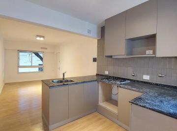 Departamento · 52m² · 3 Ambientes · Departamento Reciclado de 2 Dorm.!