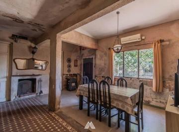 Casa · 88m² · 4 Ambientes · 1 Cochera · Venta Casa 3 Dorm. Cochera en Parque Batlle