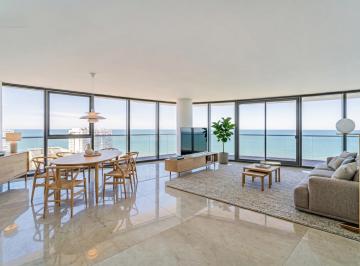 Departamento · 220m² · 4 Ambientes · Venta - Semipiso - 4 Ambientes - Maral Explanada - Playa Chica