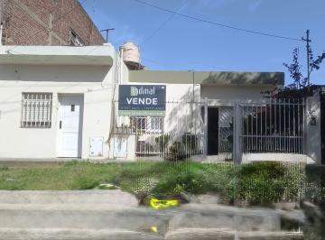 Casa · 85m² · 3 Ambientes · Casa Multifamiliar Sobre Lote 10x20 en Villa Bonich