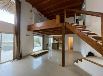 Casa de 6 ambientes, Córdoba · Casa con 2 Dorm. en Venta en Padre Claret