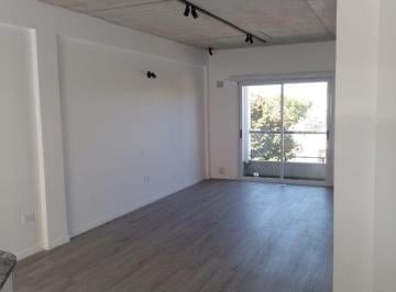 Departamento de 1 ambiente, La Plata · Monoambiente con Balcón – Casi a Estrenar, Sobre Av 38