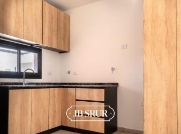 Casa · 70m² · 3 Ambientes · 1 Cochera · Dúplex en Venta de 2 Dorm. en Rincones de Manantiales