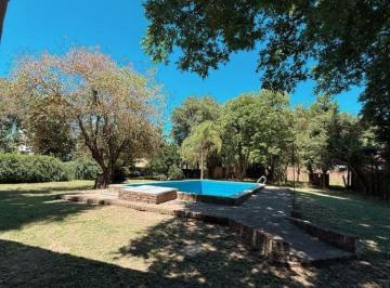 Quinta vacacional · 1m² · 3 Dormitorios · Espectacular Casaquinta de 3 Dorm.