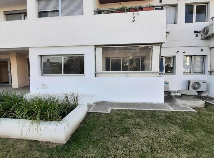 Departamento · 50m² · 2 Ambientes · 1 Cochera