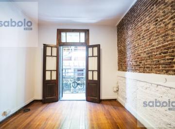 PH · 94m² · 5 Ambientes · Venta Casa en Planta Alta Balcarce 571 Dos Dorm. con Terraza