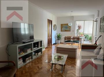 Departamento · 74m² · 3 Ambientes · 1 Cochera · Dpto 3 Amb Mas Dependencia y Cochera Frente Al Jardín Botánico