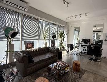 Oficina comercial · 60m² · Oficina en Venta Super Luminosa y Al Frente en Belgrano