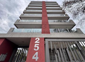 Departamento · 65m² · 2 Ambientes · 1 Cochera · Departamento en Ituzaingó Sur