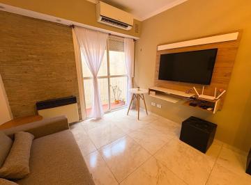 Departamento · 52m² · 2 Ambientes · 1 Cochera · Departamento en Calle Chacabuco Al 3700 - Alquiler por Día