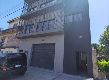 Bodega-Galpón , La Matanza · Bodega - Galpón con 180 m² Construidos en Alquiler, Villa Luzuriaga
