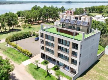 Hotel · 1200m² · 20 Cocheras · Hotel / Apart Hotel en Venta – a 1 Cuadra de Termas y Playa Norte – Colón Er