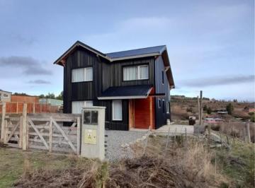 Casa · 90m² · 3 Ambientes · Casa Chalet en Venta en Ñirihuau, Bariloche, Patagonia