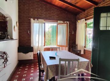 Casa · 105m² · 4 Ambientes · 1 Cochera · Casa en Santa Clara del Mar