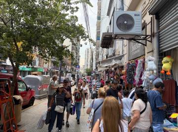 Local comercial · 180m² · Local - Once