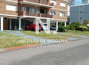 Foto1 · Apartamento en Venta de 1 Dormitorio Punta del Este, Playa Brava