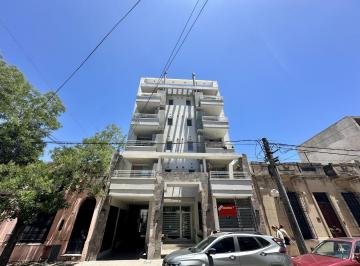 Departamento · 44m² · 2 Ambientes · Departamento en Venta, 2 Ambientes, Balcón Al Frente con Parrilla. Pleno Centro Zarate