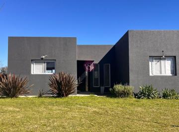 Casa · 106m² · 4 Ambientes · Casa en Venta en San Alfonso, Pilar del Este, Pilar