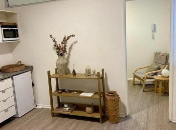 Departamento · 18m² · 1 Ambiente · Venta Monoambiente Dividido Totalmente Renovado Uruguay y Córdoba