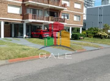 Foto1 · Apartamento en Venta de 1 Dormitorio Punta del Este, Playa Brava