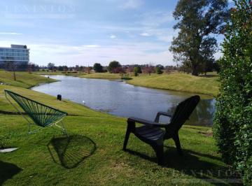 Departamento · 62m² · 2 Ambientes · 1 Cochera · Venta con Importante Renta Hilton - Pilar Golf