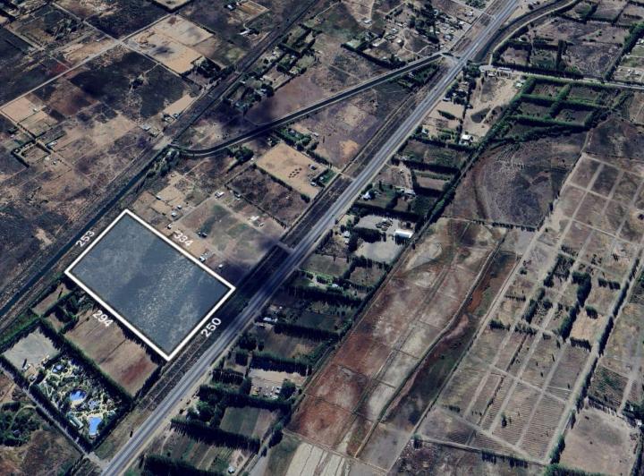 Terreno · 78000m²
