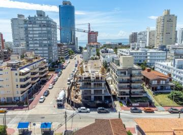 Foto1 · Monoambiente en Edificio Modelo en Punta del Este - Modelo Península - Ref: Pbi15540