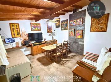 Casa · 160m² · 3 Ambientes · 1 Cochera · Cabañas en Alquiler Hasta 13 Personas - Punta Mogotes