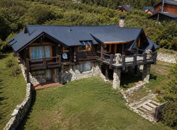 Casa · 220m² · 6 Ambientes · 1 Cochera · Casa en Venta en Las Pendientes, San Martin de Los Andes, Patagonia