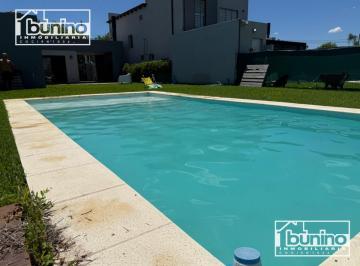 Casa · 90m² · 2 Ambientes · Alquiler Temporario en Roldan - 1 Dormitorio